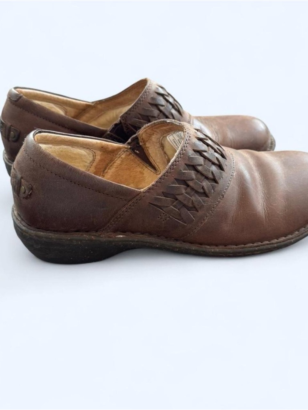 UGG Women’s Brown Leather Slip-On Mules with Woven Detail